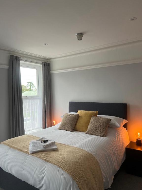 Brynhyfryd Guest House - B&B Cardigan
