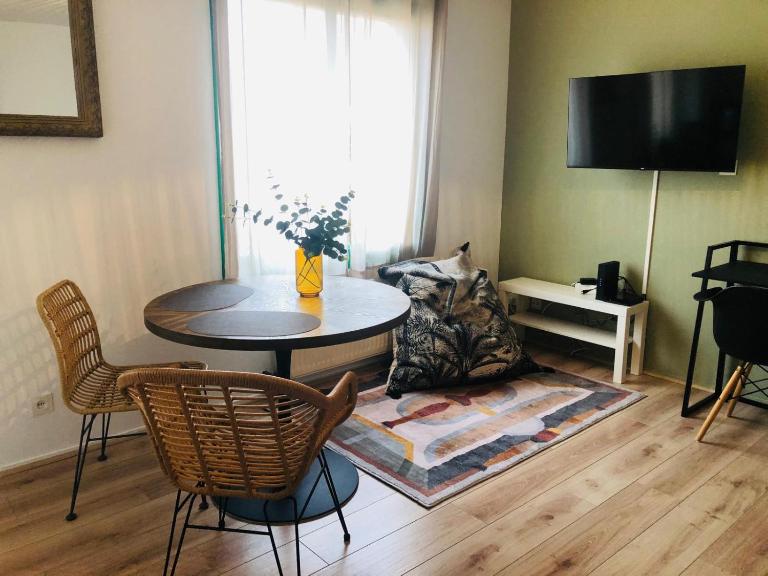 Studio cozy Hyper Centre - Bed and Breakfast La Roche-sur-Yon