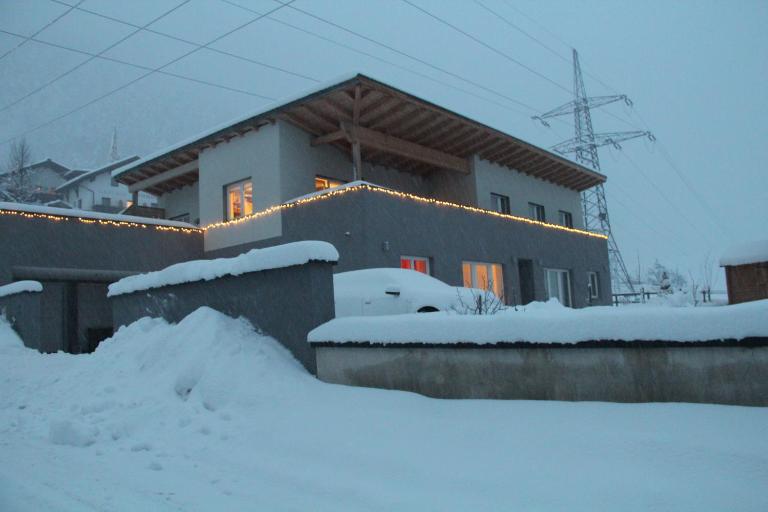 Appartement Ackerli - B&B Pettneu