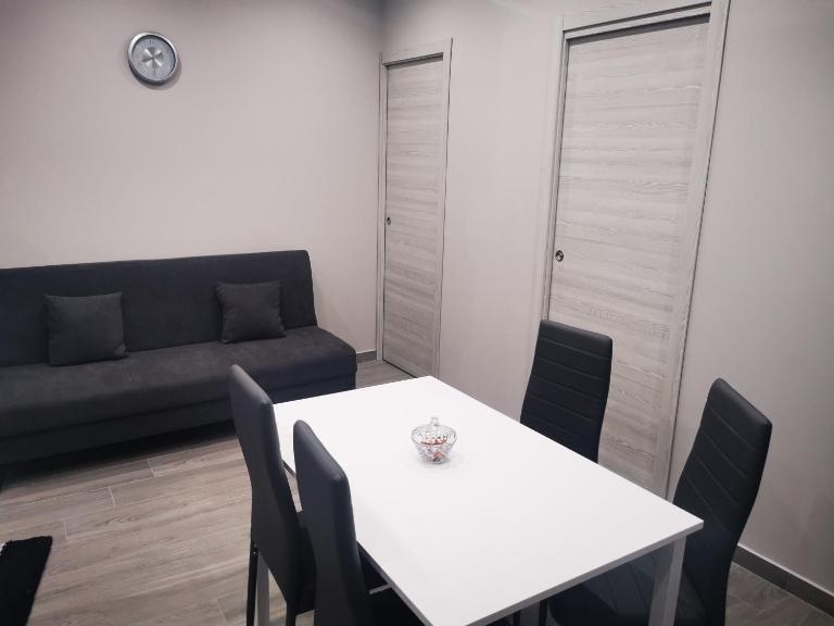 Royal House - Ferienwohnung Catania