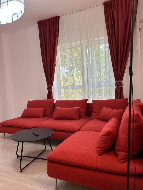 Apartment near Airport FREE Parking Toscana - B&B Otopeni