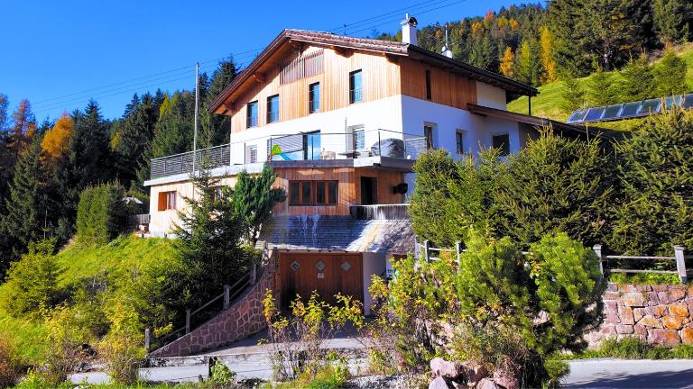 Puent Seceda-Dolomiti-Val Gardena - Bed and Breakfast Urtijëi