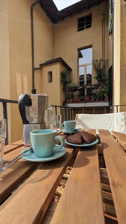 Lake Como Modern and Cozy Apt Live Like a Local - Ferienwohnung Como