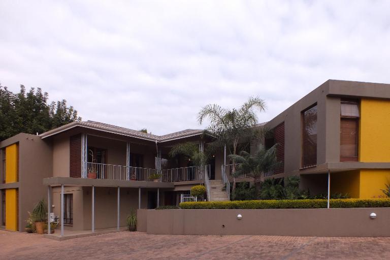 Acacia Guest House - Ferienwohnung Mbombela