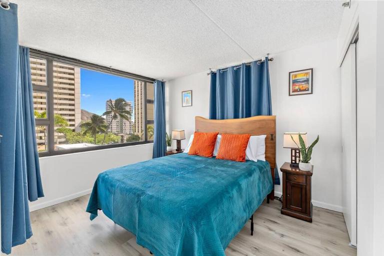 Waikiki Banyan #713 - Tower 1 - Ferienwohnung Honolulu