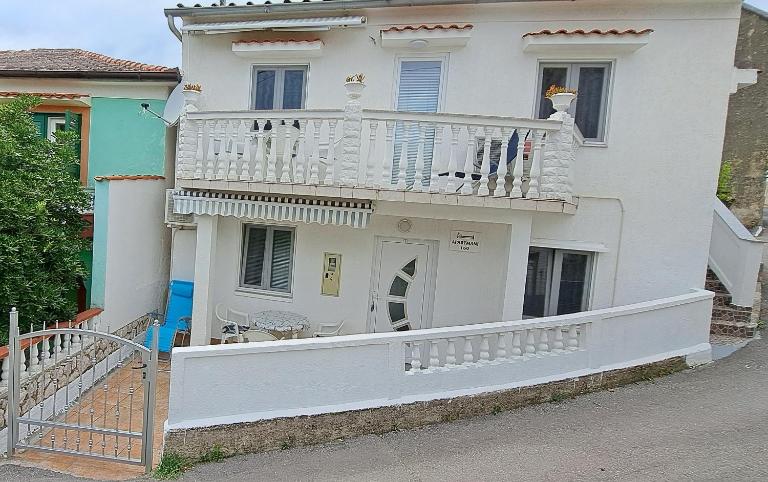 Apartmani Ana-Lora - B&B Lopar
