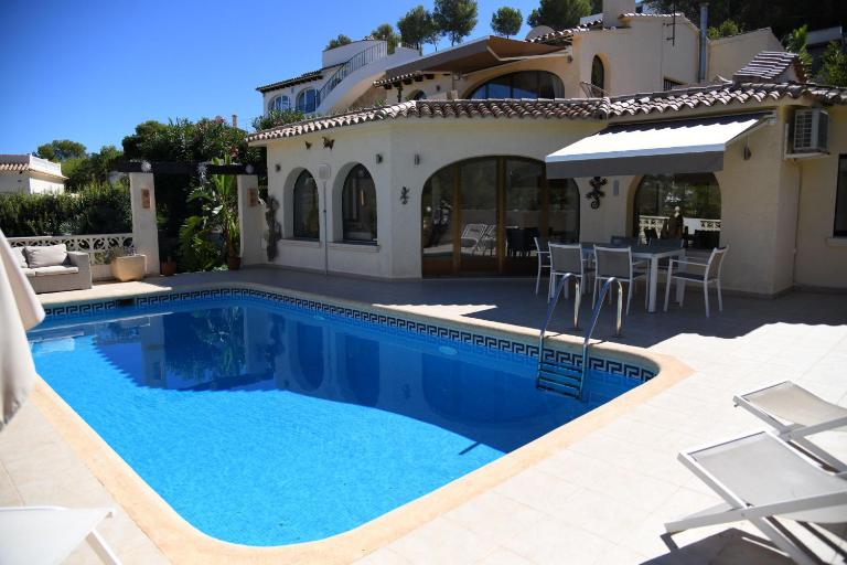 Villa Las Viñas with beautiful view - Bed and Breakfast Teulada