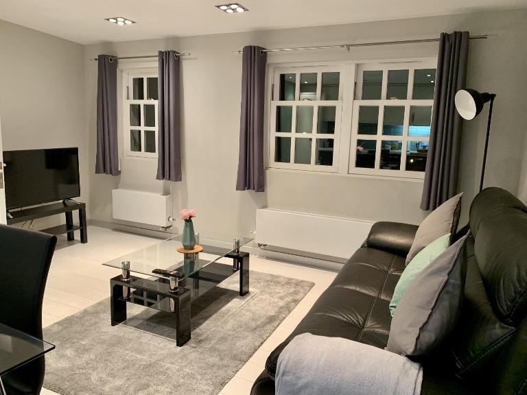 Richmond House by Staytor - Ferienwohnung Exeter