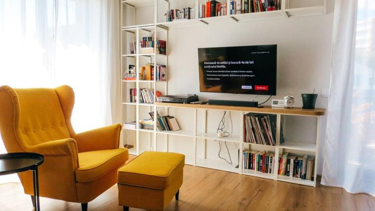 Eden Escape - Private Parking, Kingsize, Quiet - B&B Cluj-Napoca