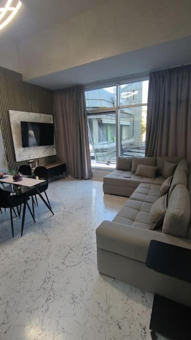 Vista Boulevard - B&B Vlorë