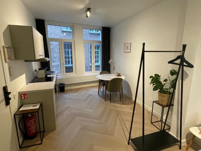 Stadsstudio op toplocatie - Bed and Breakfast Antwerpen