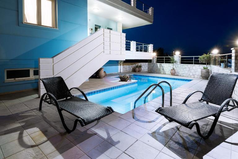 Kronos Villas - B&B Kolympári