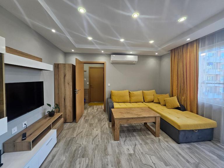 Boutique apartment yellow 1 - B&B Filippopoli