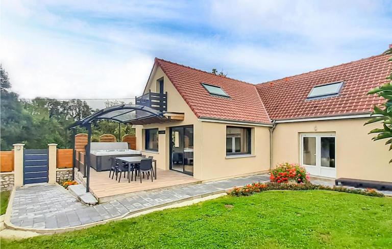 Lovely Home In Ledinghem With Kitchen - B&B Ledinghem