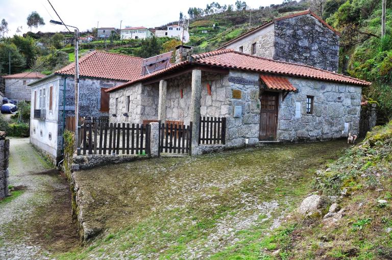 Casa de Fora - Chambres d'hôtes Fafe