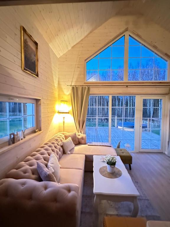 Relax House By The Stone - B&B Nugariai