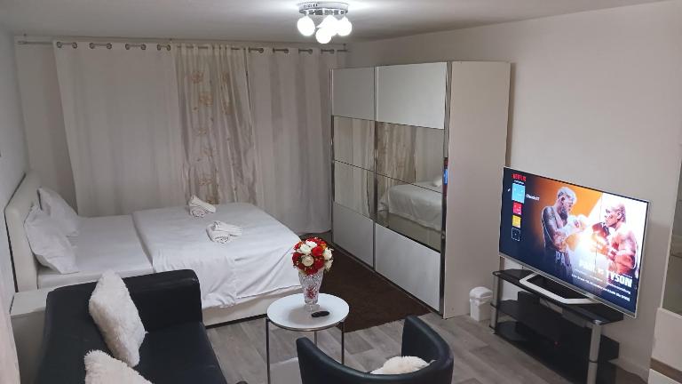 Gemütliches Loft 150 m von SLK klinikum Böckingen - B&B Heilbronn