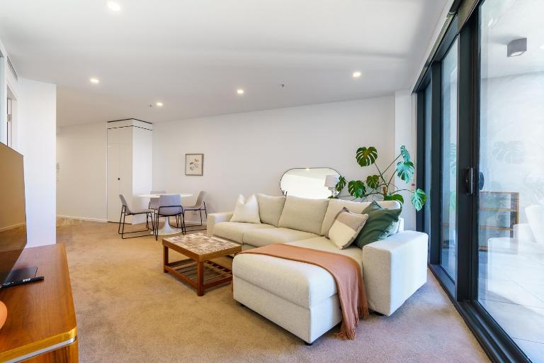 Serene 2BR Apt in the Radiant City of Civic - Hosted by Canstay - Ferienwohnung Canberra