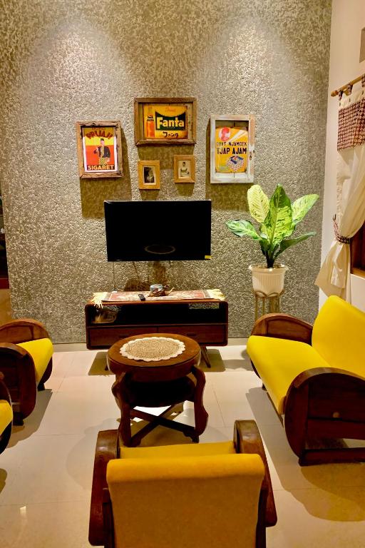 Omah Tabon Homestay Heritage Stay near Malioboro - B&B Yogyakarta