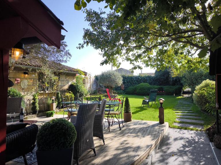 Le Jardin Villemaurine - Chambres d'hôtes Saint-Émilion