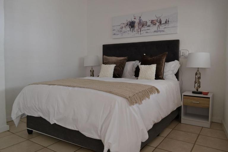 5 Woodmead Suites - B&B Johannesburg