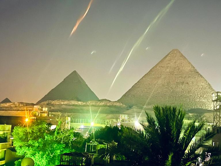 Queen pyramids view - Chambres d'hôtes Le Caire
