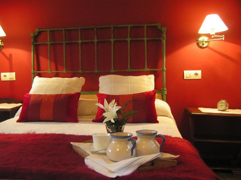 Casa Rural Don Romualdo - B&B Casar de Palomero