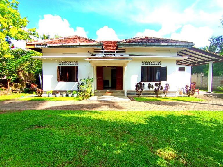 Shine Breeze villa - B&B Ahangama