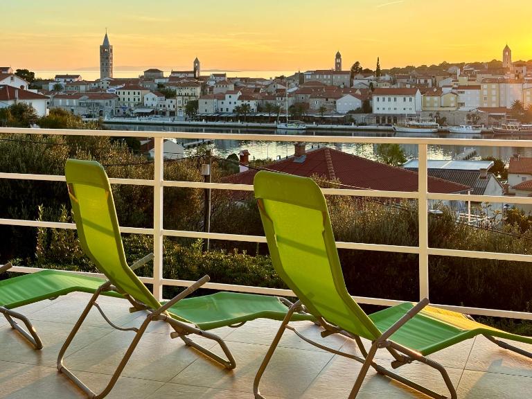 Apartman Maria 2 - B&B Rab