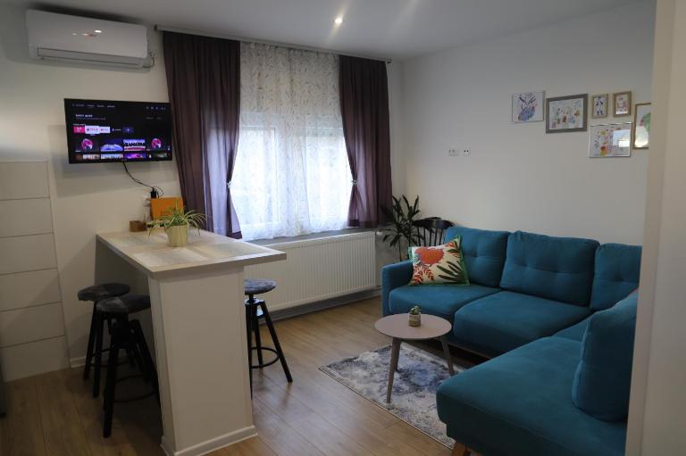MALA KUĆA - Ferienwohnung Vinkovci