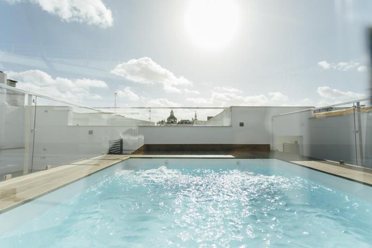 Beautiful with seasonal Pool- 1Bd 1Bth- Center - B&B Sevilla