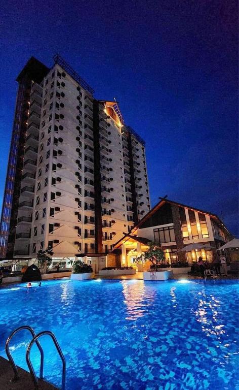Brand New Condo With Scenic View and Pool - Ferienwohnung Dauis