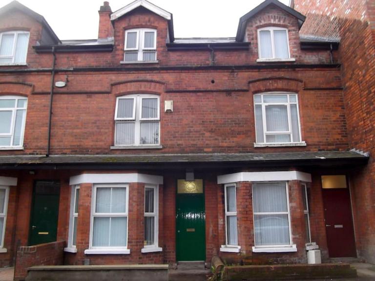 Queens Quarter Townhouse - B&B Belfast