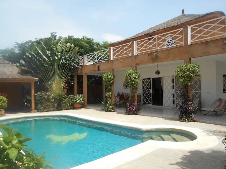 Villa d'exception avec piscine privée - B&B Sali Niakhniakhal