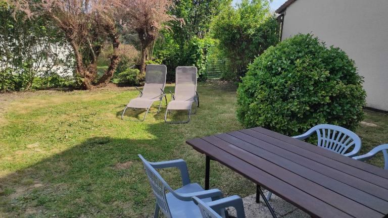 Les châlets de Renoir 1 - B&B La Roche-Posay