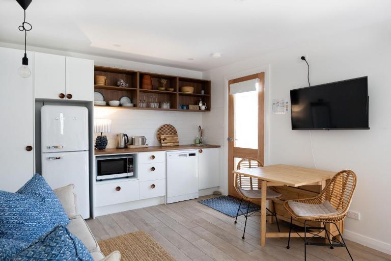 Miramar Studio - B&B Nowra Hill