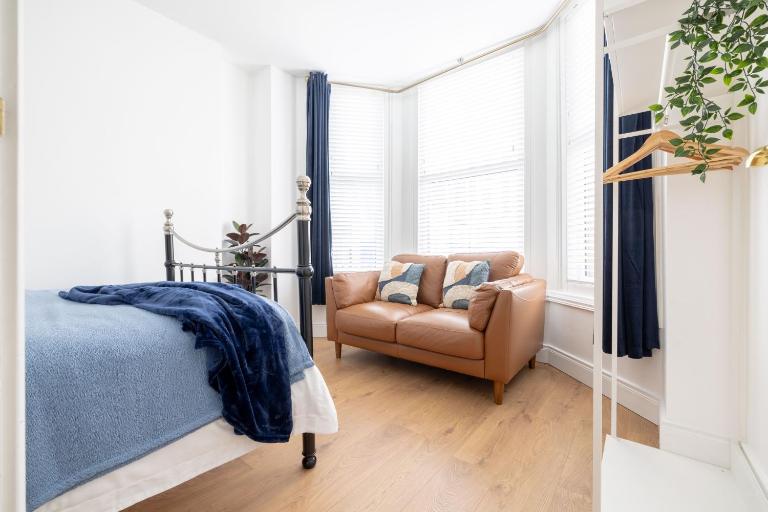 Luxury 1 bed Apartment - Chambres d'hôtes Portadown