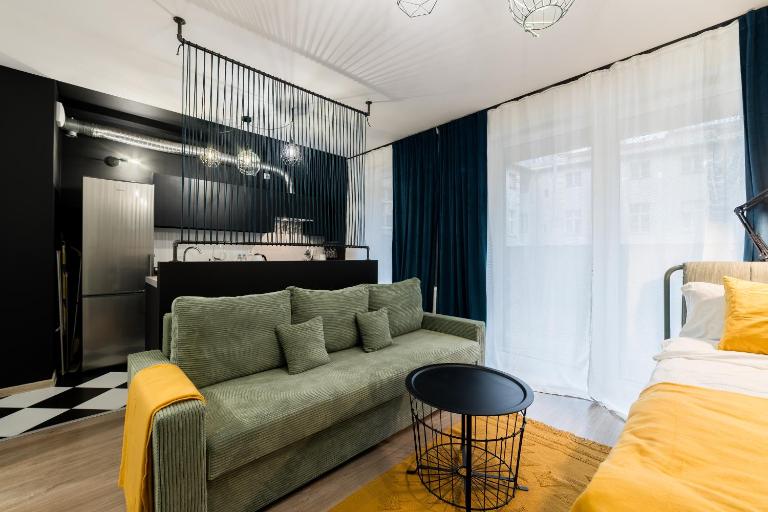 Strzelecka Old Town Studio by BookingHost - B&B Posnania