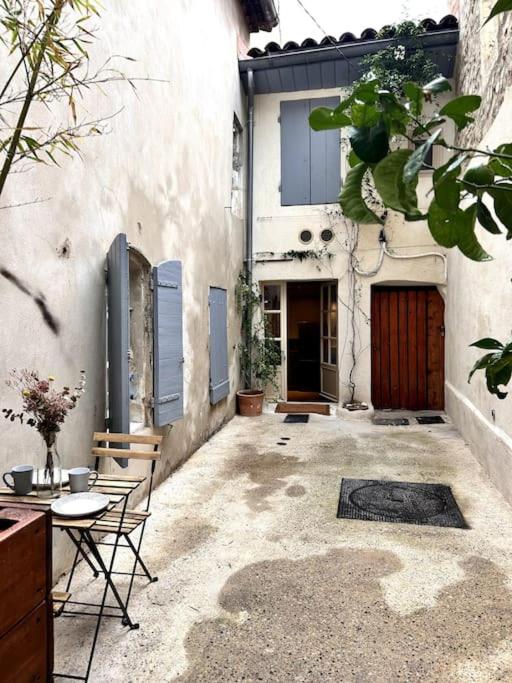 Duplex centre historique Arles - Bed and Breakfast Arles