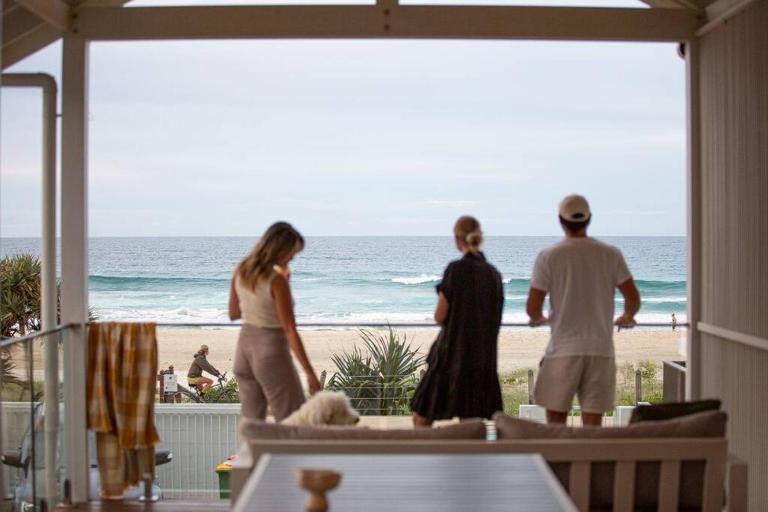 Rigi on Currumbin Beach - B&B Gold Coast