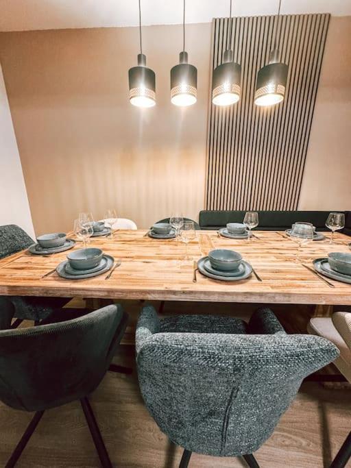 DoreyHome P6 I Modern flat ruhige Lage I 11 Personen - Chambres d'hôtes Passau
