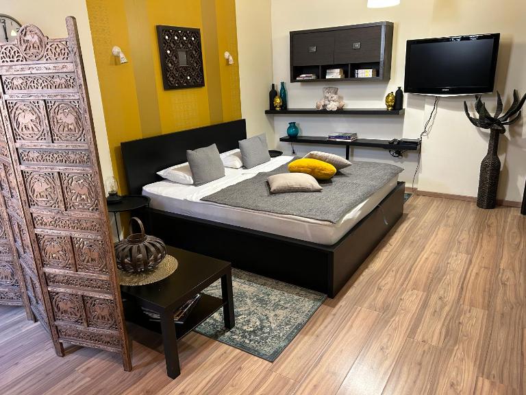 Stylish Modern Studio - 1 Minutes Away From Parliament - B&B Budapest