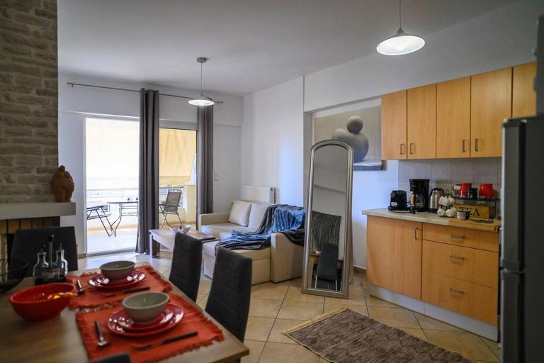 Premium Athenian District Urban 1 bedroom Flat D - Bed and Breakfast Athene