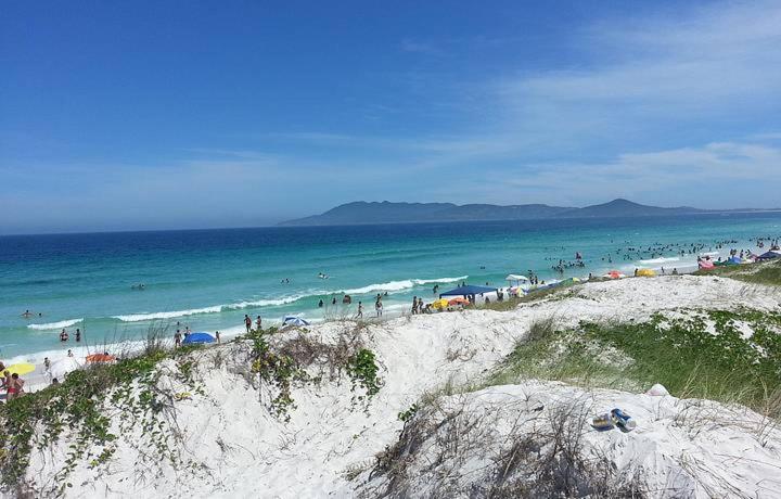 Apartamento próximo à Praia - Bed and Breakfast Cabo Frio