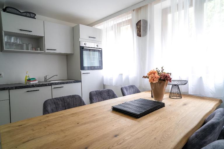 FarawayHomes Studio St Wolfgang #1 - B&B St Wolfgang