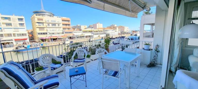 Chez Ginou Vue imprenable sur le canal et la mer - Ferienwohnung Palavas-les-Flots