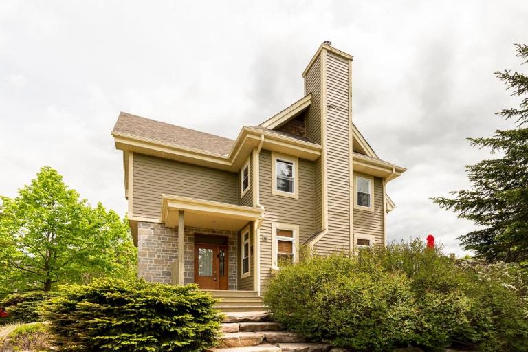 Mont Tremblant Bliss - Luxury Ski-Golf Retreat by Instant Suites - Ferienwohnung Mont-Tremblant