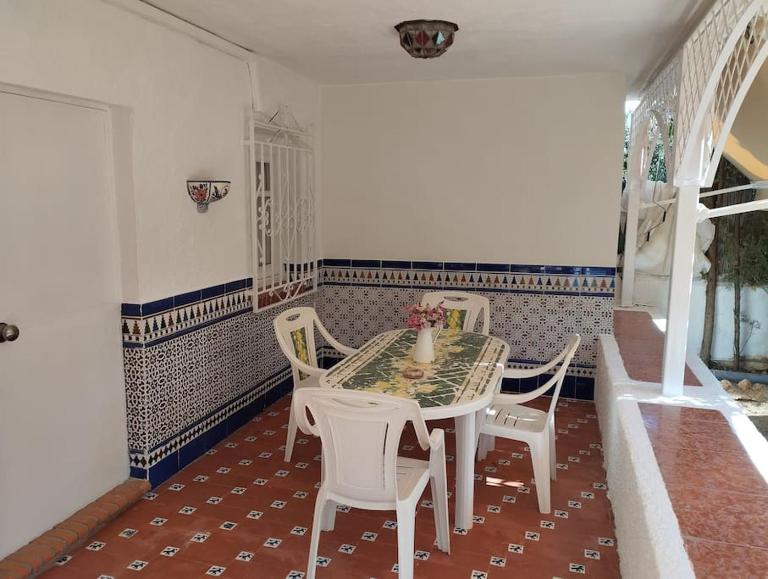 Casa en Granada con maravillosa piscina - B&B Otura