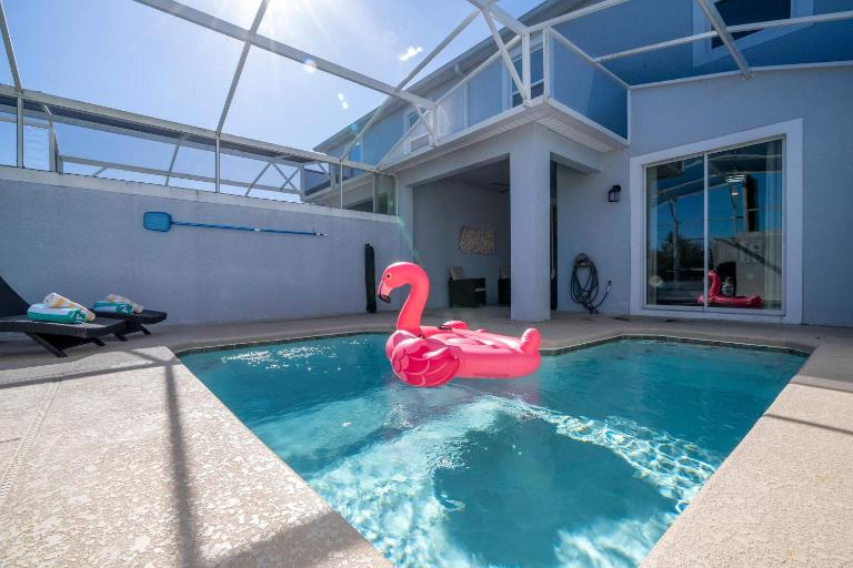 WonderFull 4Bd with Pool at Champions Gate Resort 8945 - Chambres d'hôtes Kissimmee