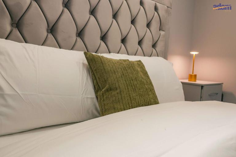 Adam Short Stay - B&B London